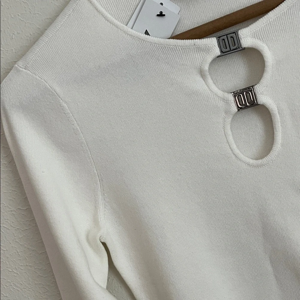 DKNY Women's Ivory Long Sleeve Top size S. - Picture 5 of 10